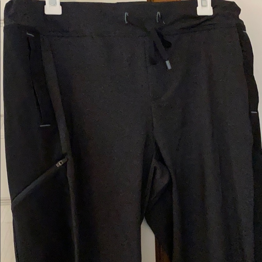 Title nine black and gray travel/workout pants